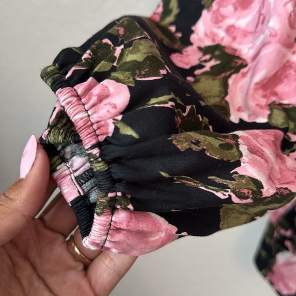 WAYF Floral Puff Sleeve Square Neck 3/4 Sleeve Blouse size small - Picture 6 of 7